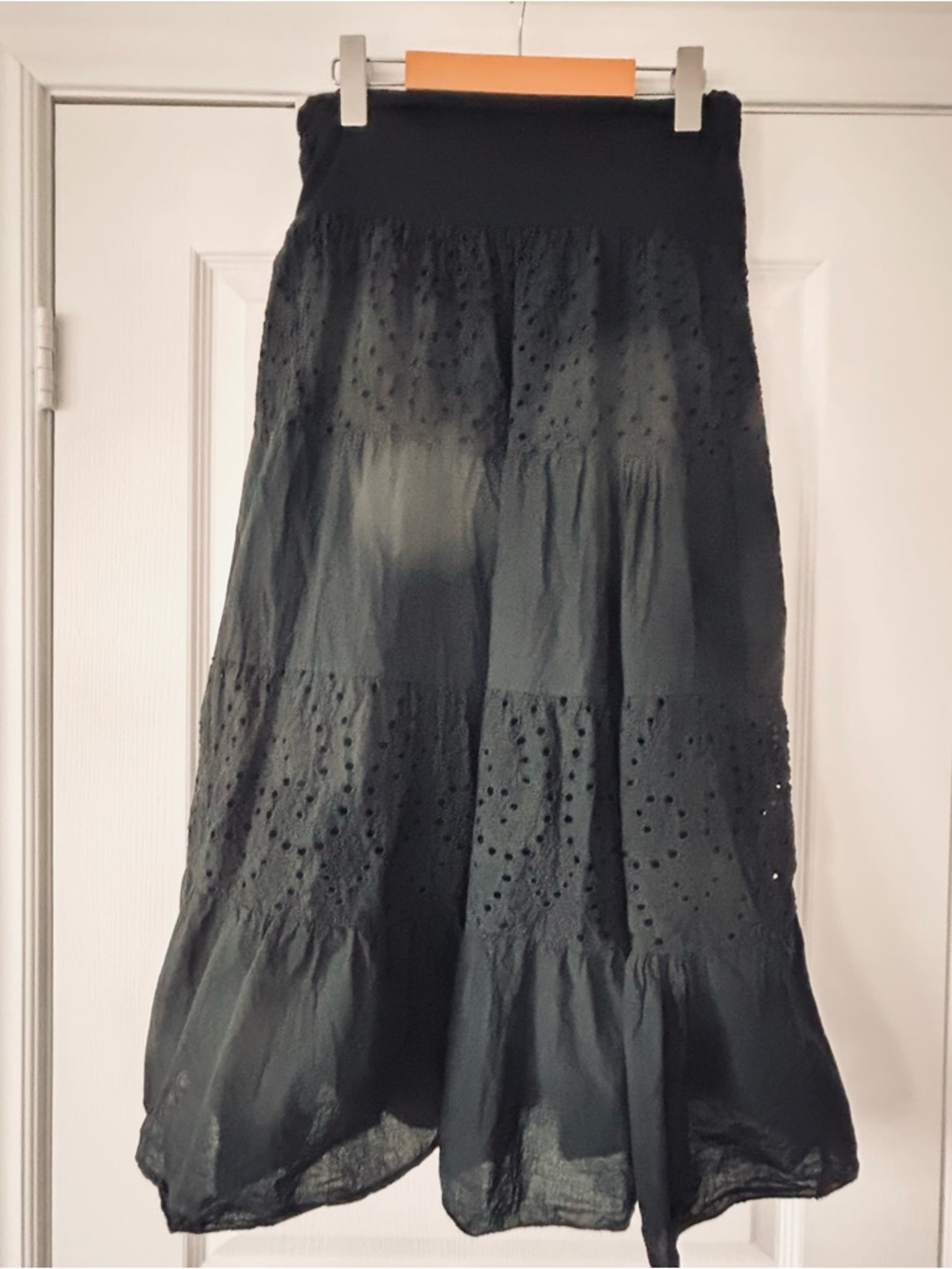 Black Tiered Eyelet Midi Skirt with soft wide band Elastic Waist size large